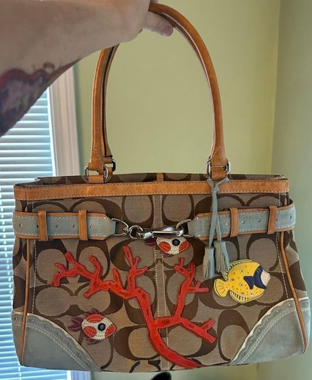 Coach Vintage Signature Under the Sea Fish Coral Hamptons Satchel EUC Y2K GRAIL!